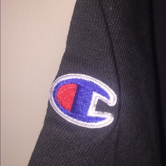 *sold* NWT! CHAMPION | Heritage Big C Logo Tee - Picture 4 of 4